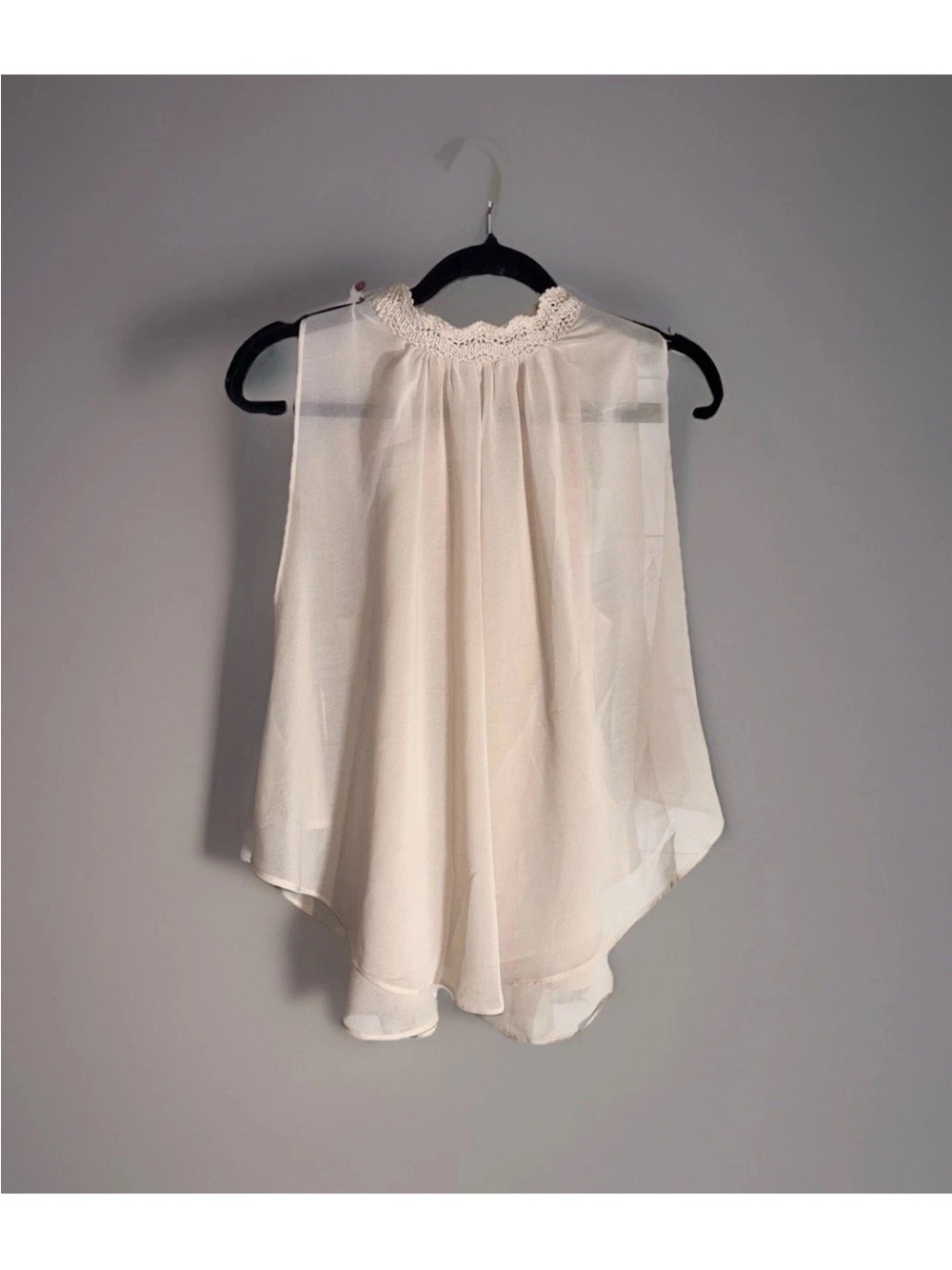 Love stitch Flowy Silky Sleeveless Mock Neck Crotchet Blouse Top Summer Light S